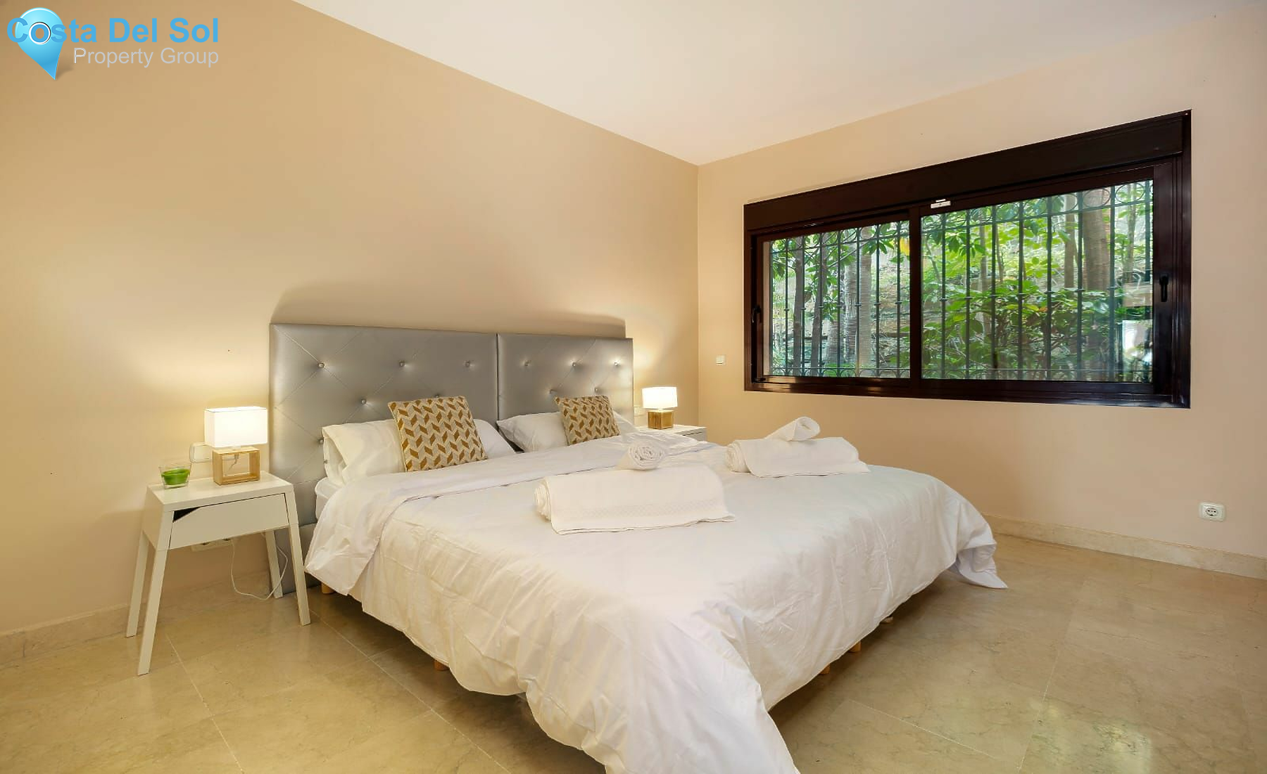 Ground Floor Apartment in Marbella-1426030