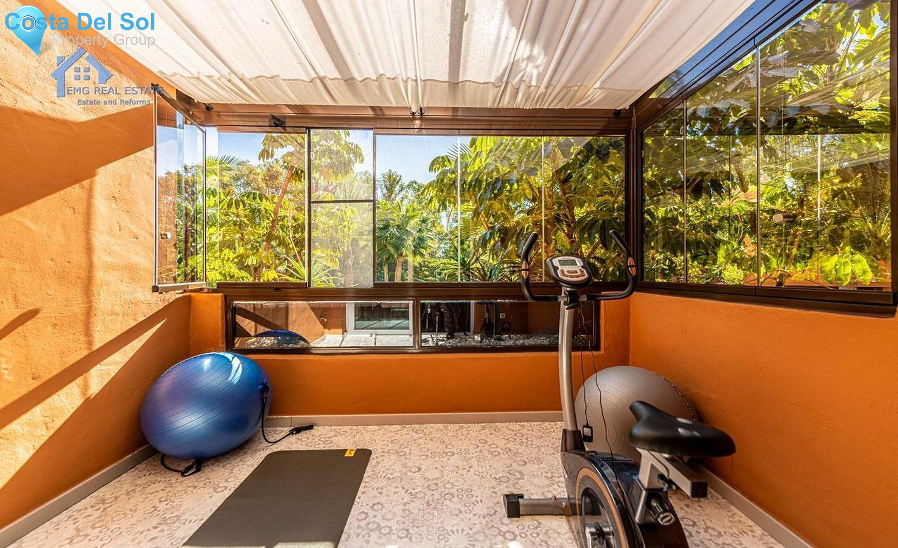 Ground Floor Apartment in Marbella-1442872