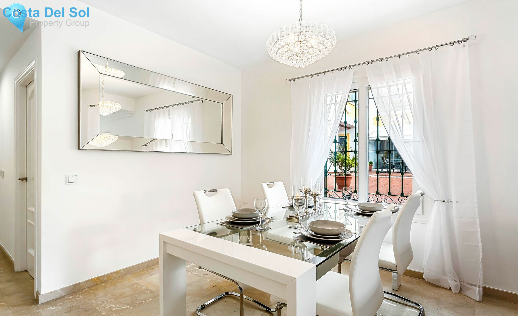 Ground Floor Apartment in Marbesa-1493911