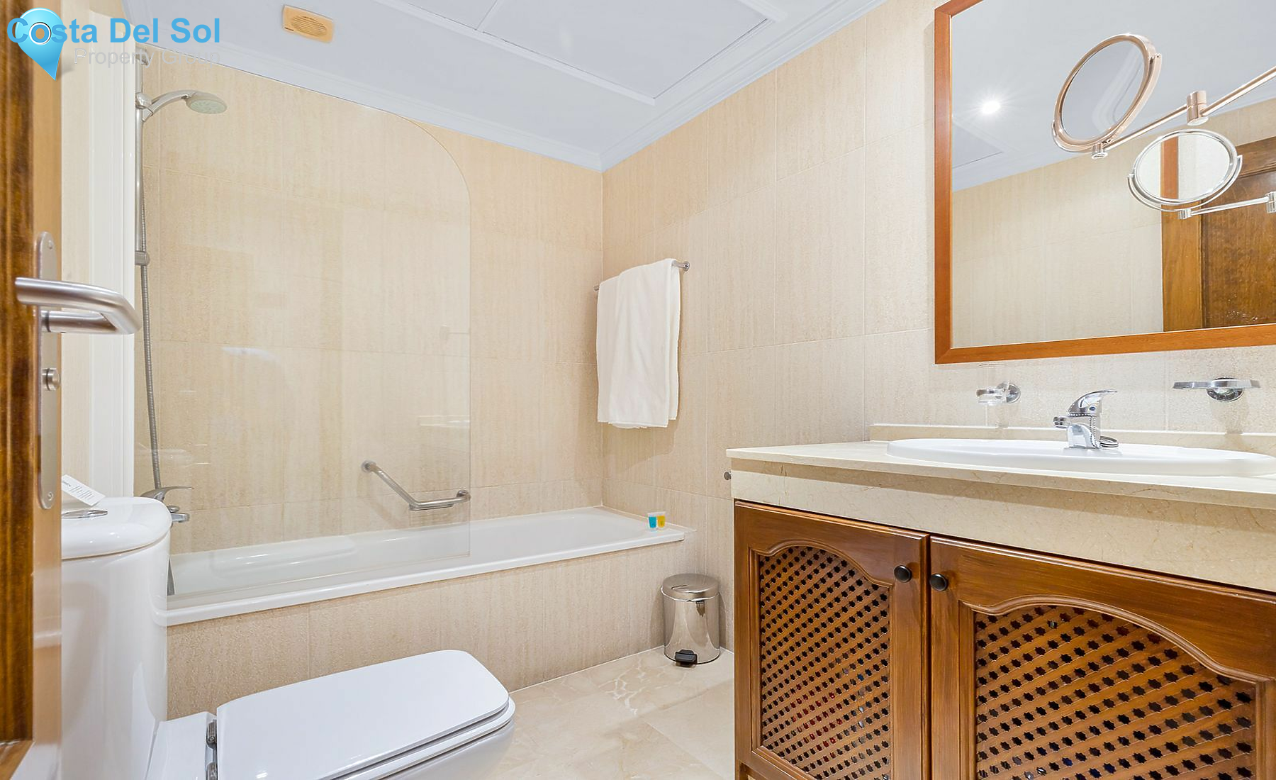 Ground Floor Apartment in Mijas Costa-1484086