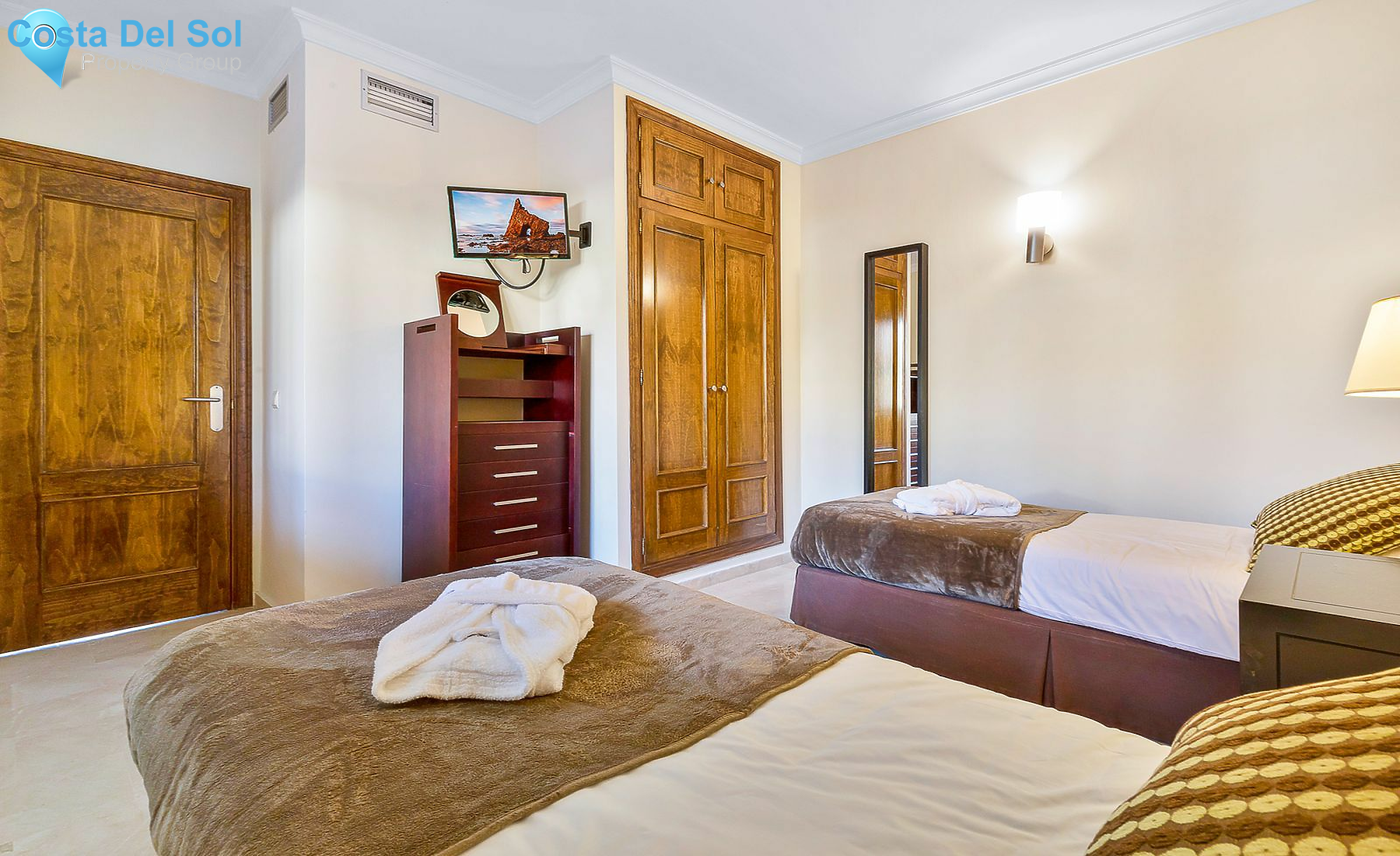 Ground Floor Apartment in Mijas Costa-1484088