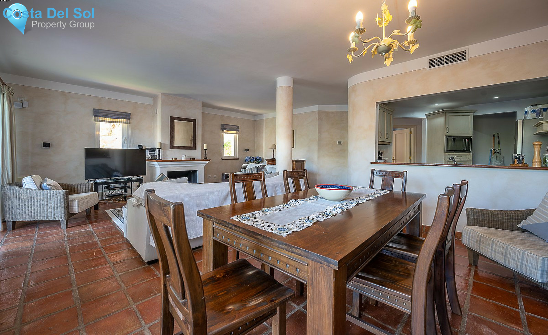 Ground Floor Apartment in Miraflores-1365022