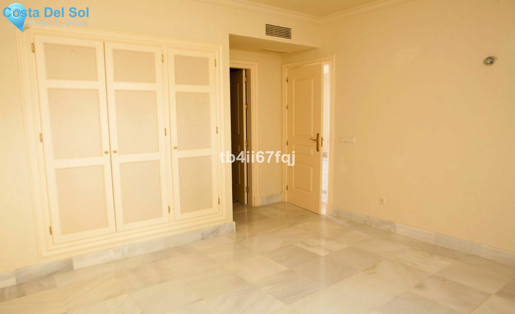 Ground Floor Apartment in Monte Halcones-1178308