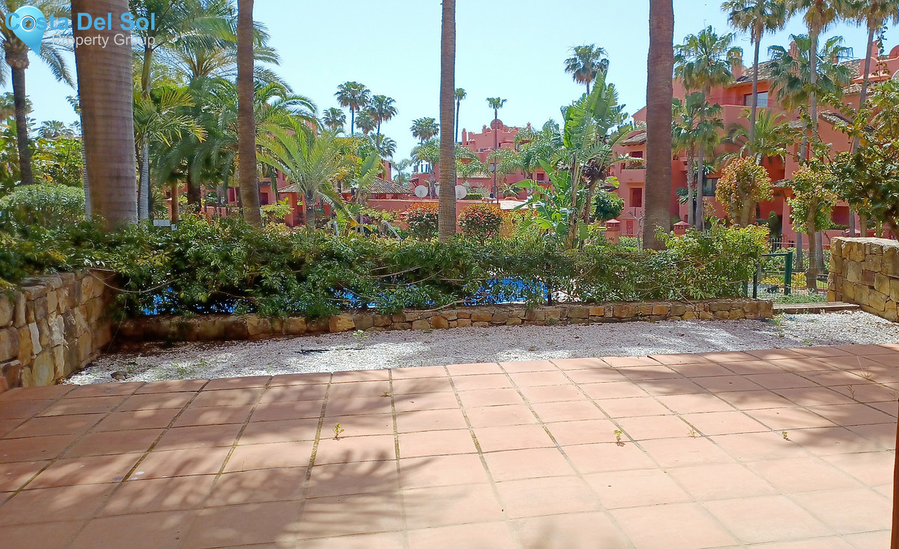 Ground Floor Apartment in New Golden Mile-1286984