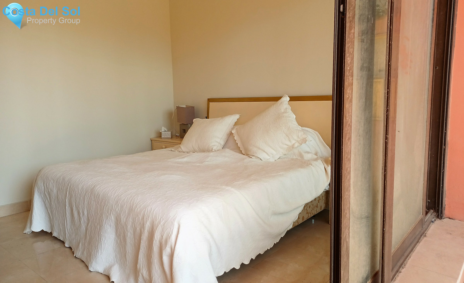 Ground Floor Apartment in New Golden Mile-1286989