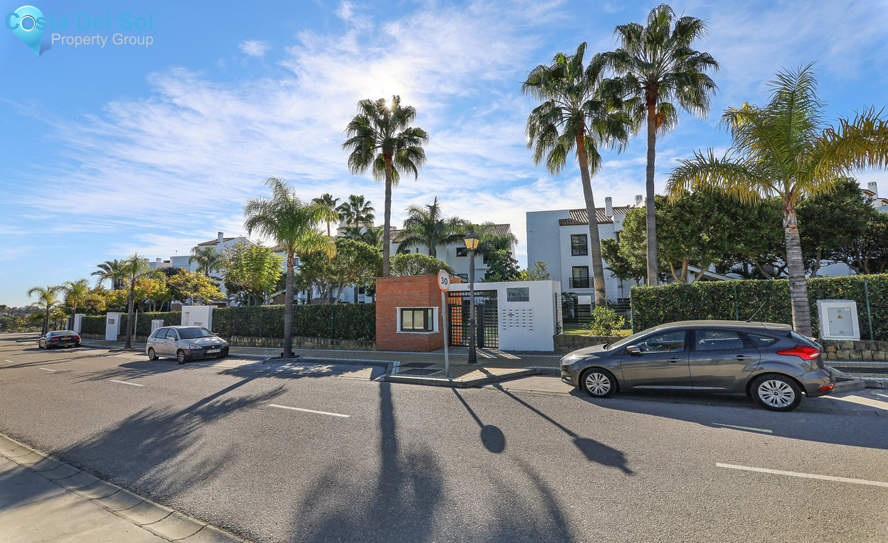 Ground Floor Apartment in New Golden Mile-1311822
