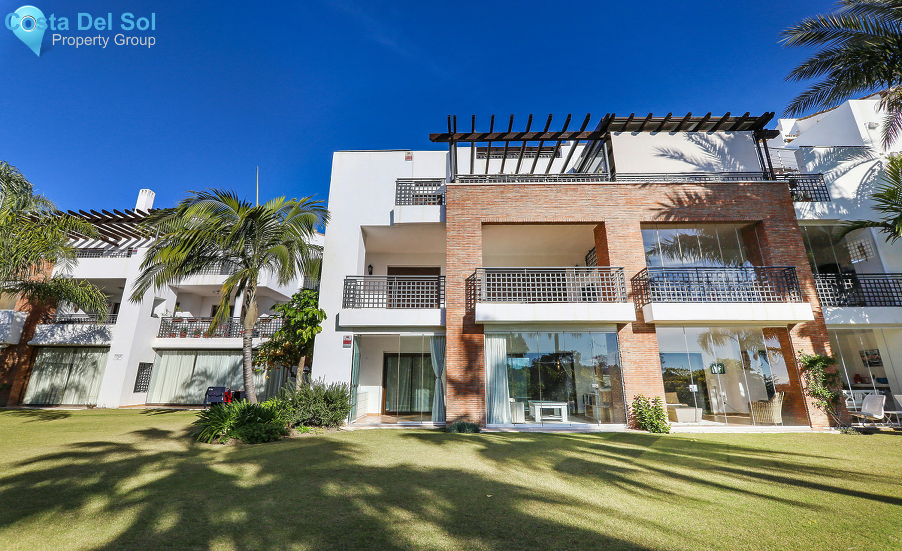 Ground Floor Apartment in New Golden Mile-1311810