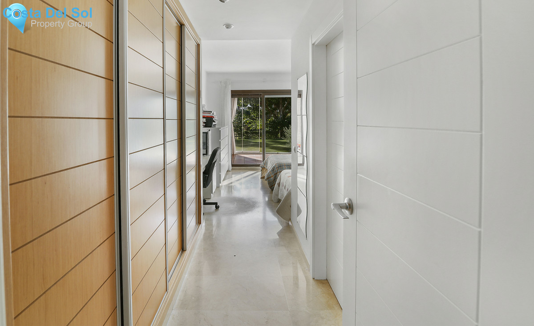 Ground Floor Apartment in New Golden Mile-1311828