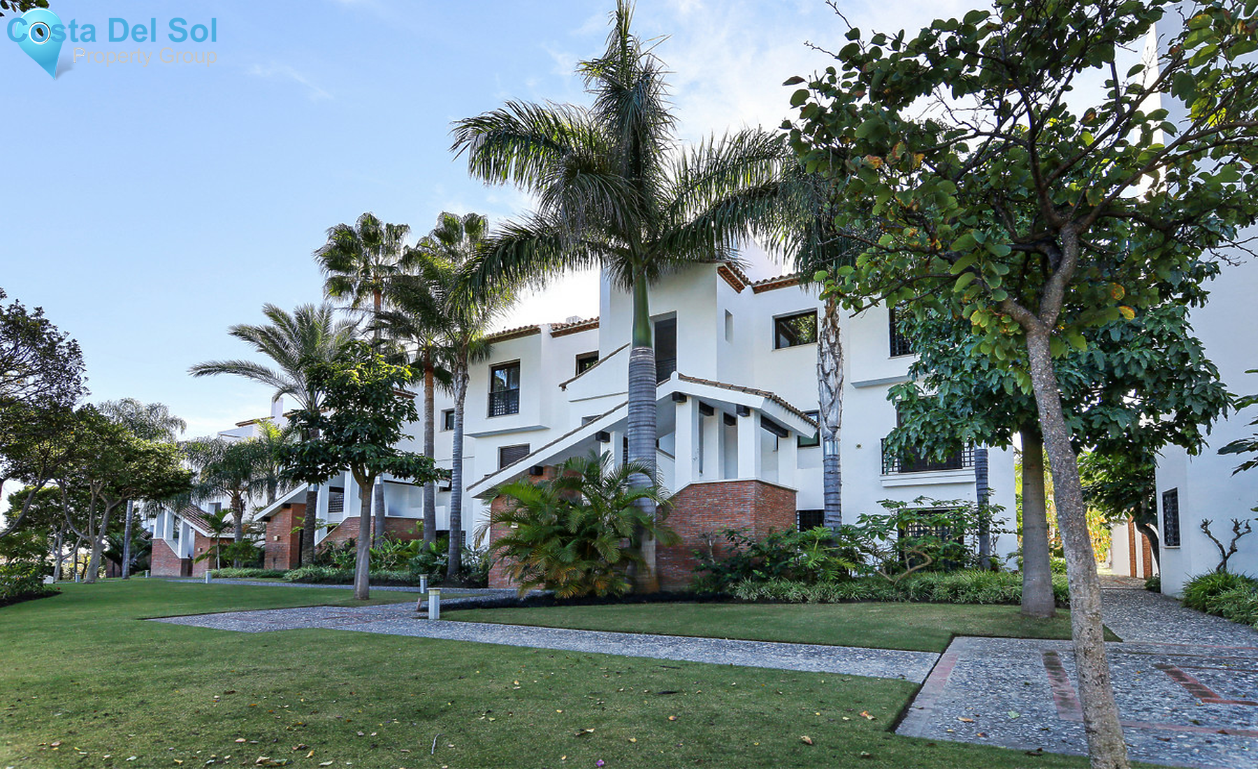 Ground Floor Apartment in New Golden Mile-1311815