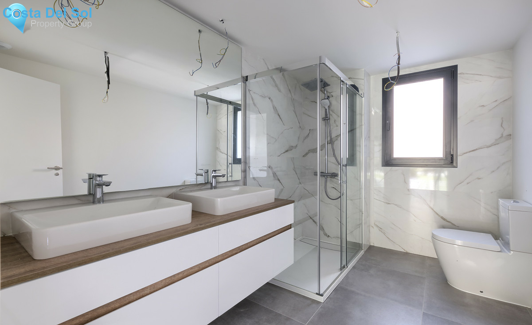 Ground Floor Apartment in New Golden Mile-1313159