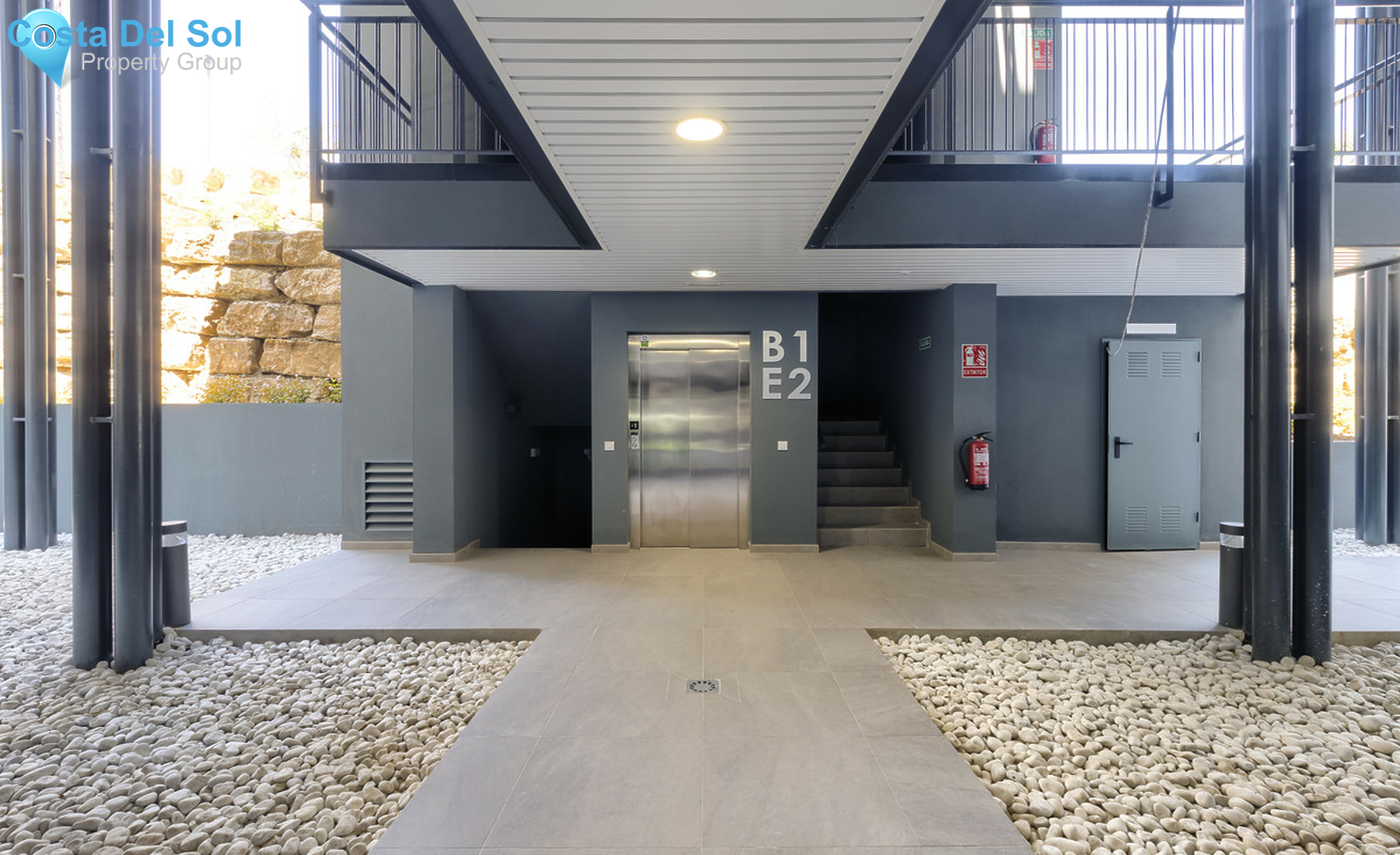 Ground Floor Apartment in New Golden Mile-1313166