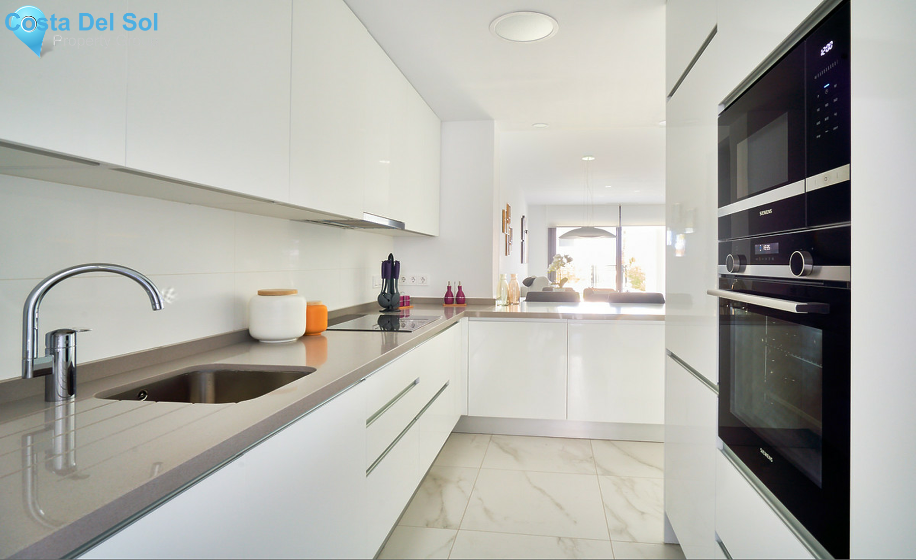 Ground Floor Apartment in New Golden Mile-1352092