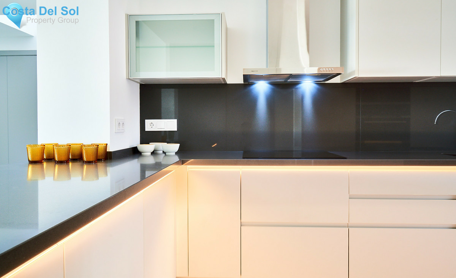 Ground Floor Apartment in New Golden Mile-1352086