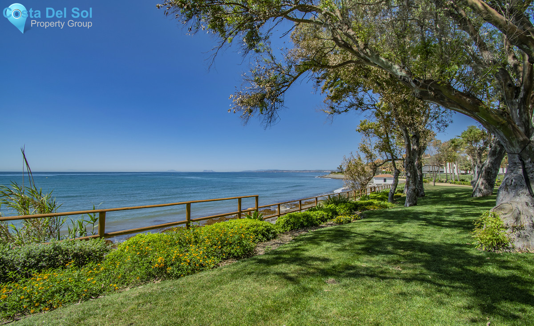 Ground Floor Apartment in New Golden Mile-1383712