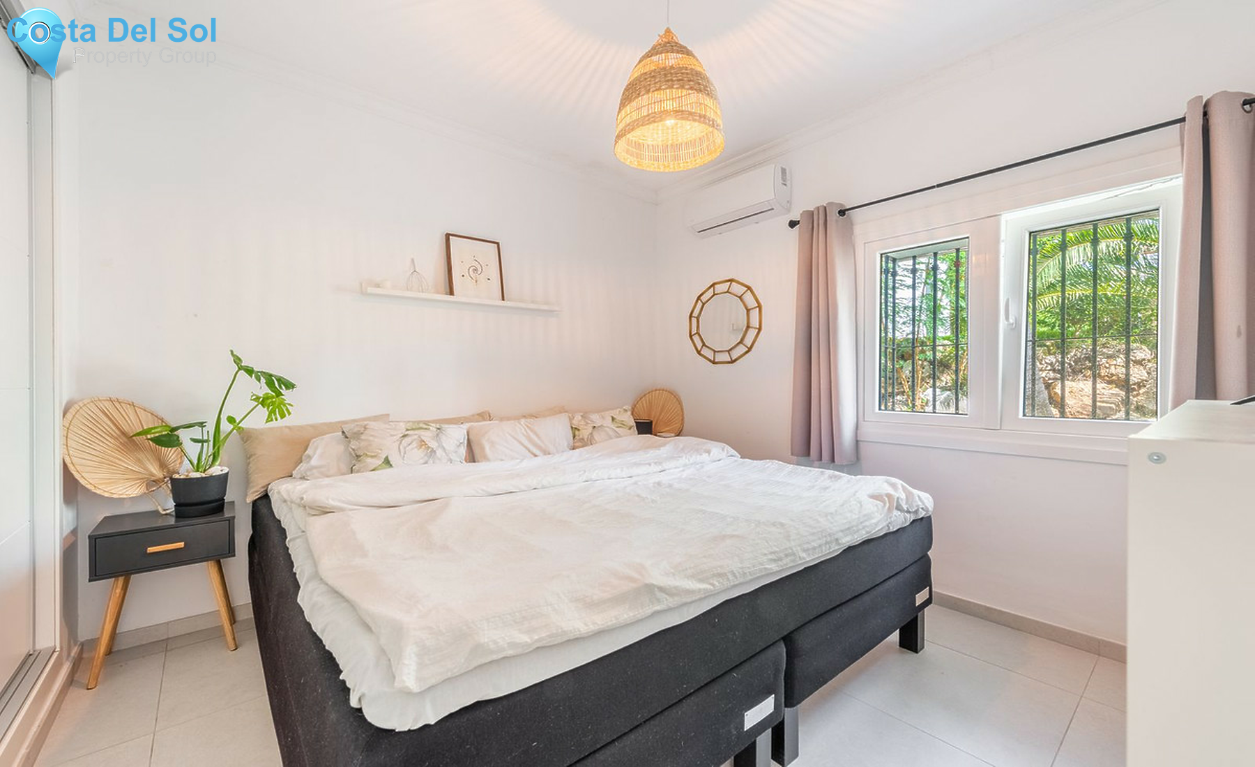 Ground Floor Apartment in New Golden Mile-1414991