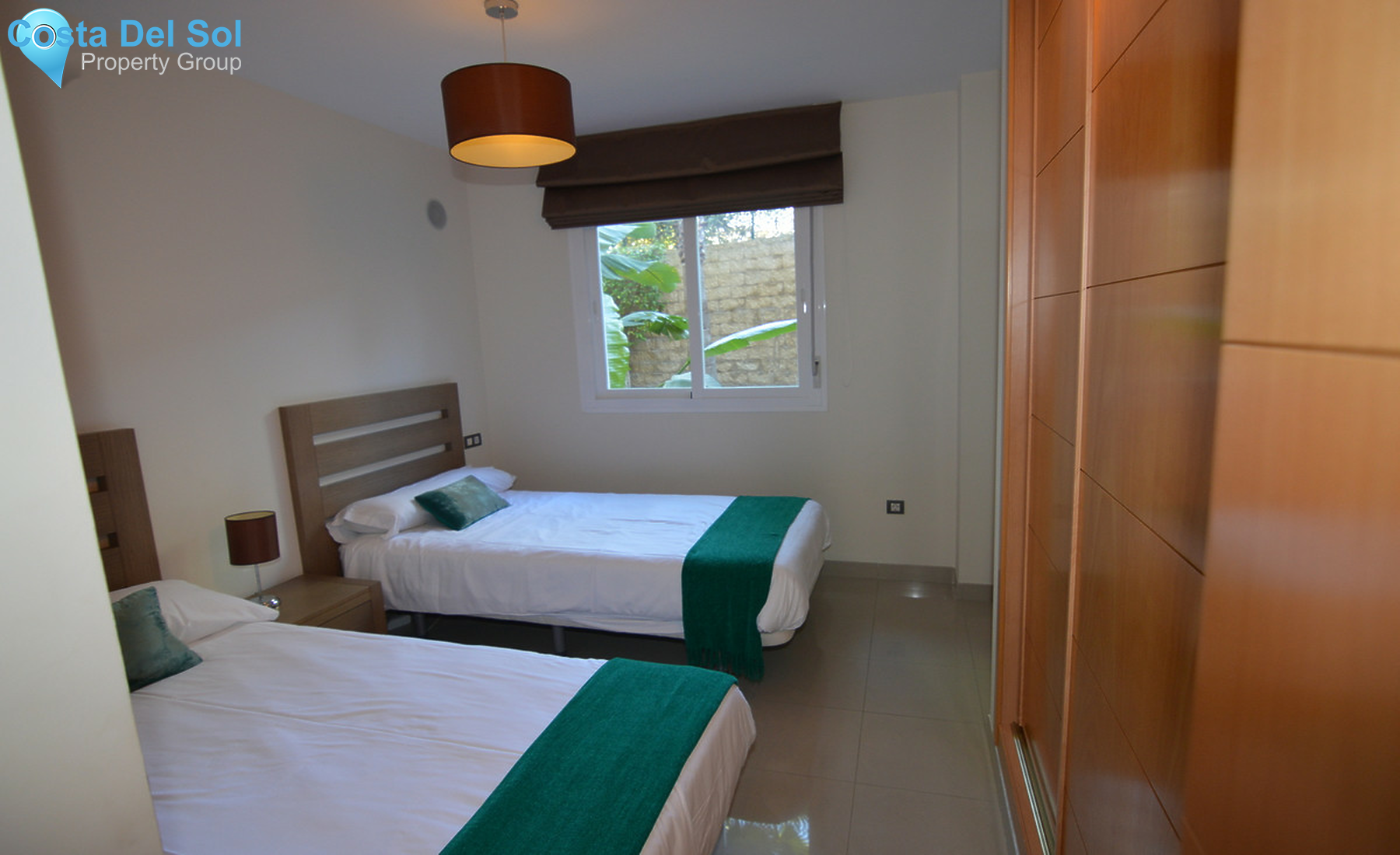 Ground Floor Apartment in New Golden Mile-1504992