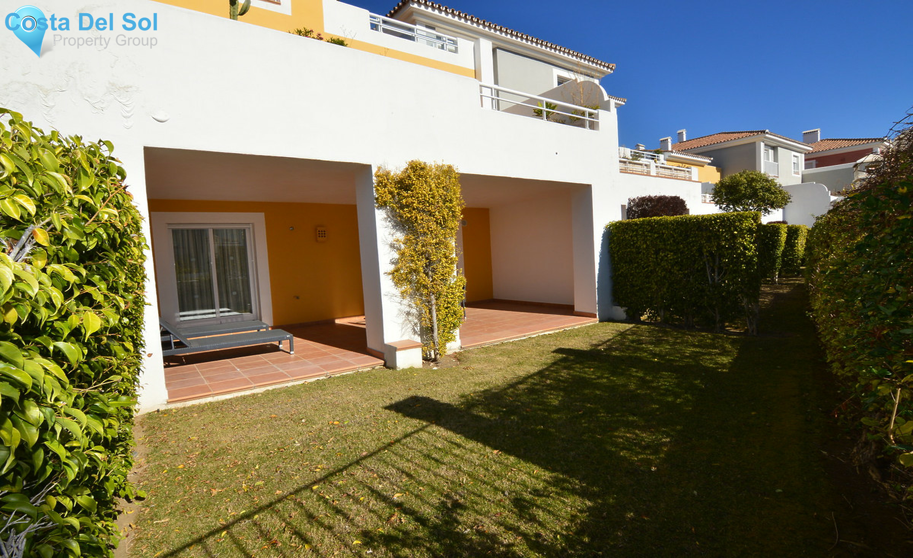 Ground Floor Apartment in New Golden Mile-1504984