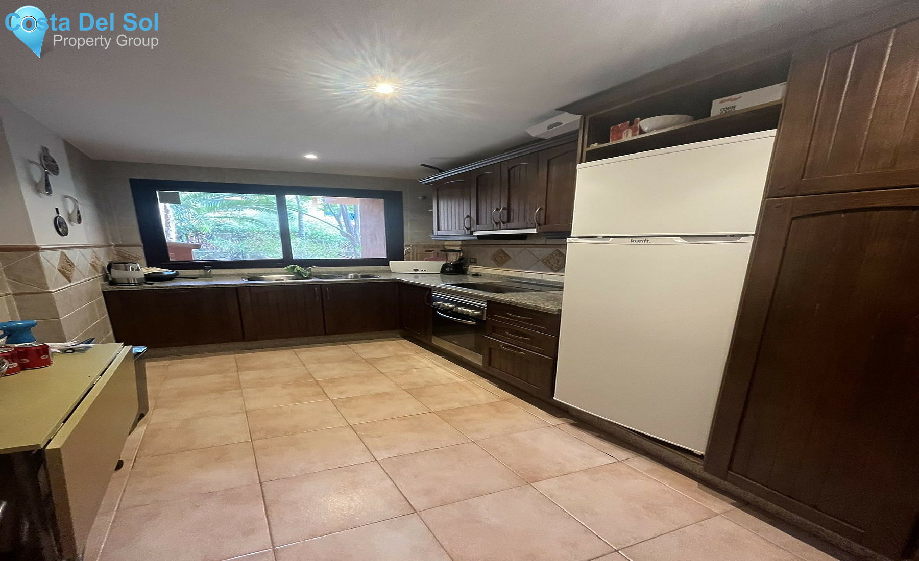 Ground Floor Apartment in New Golden Mile-1506872