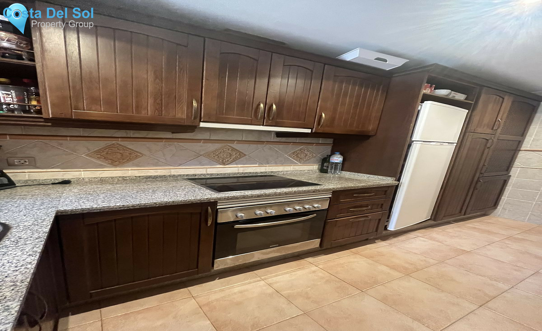 Ground Floor Apartment in New Golden Mile-1506874