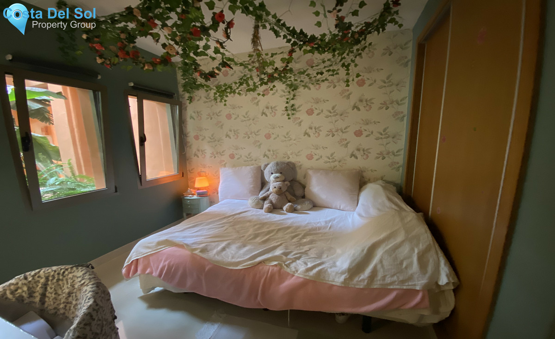 Ground Floor Apartment in New Golden Mile-1539733