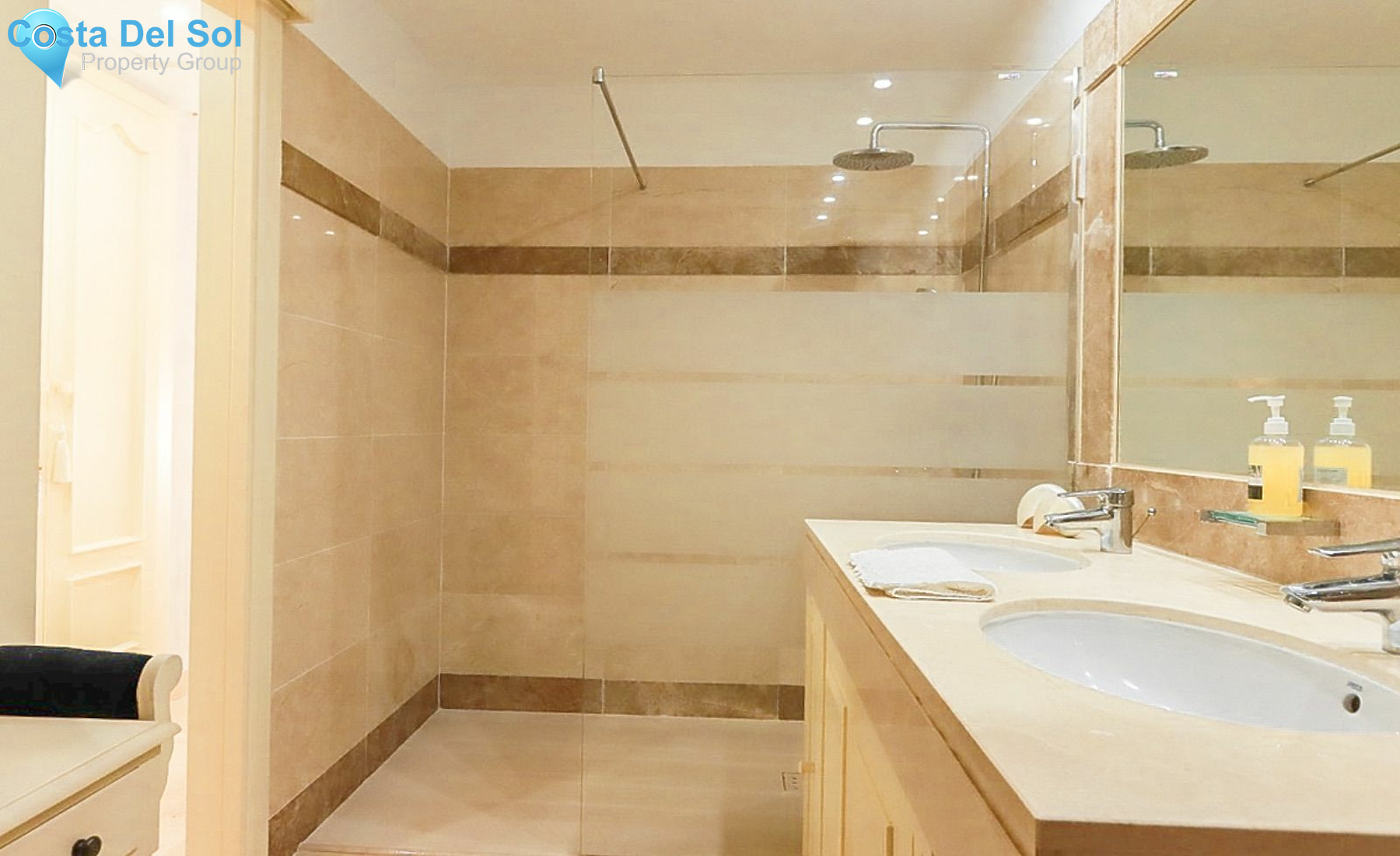 Ground Floor Apartment in New Golden Mile-1136349