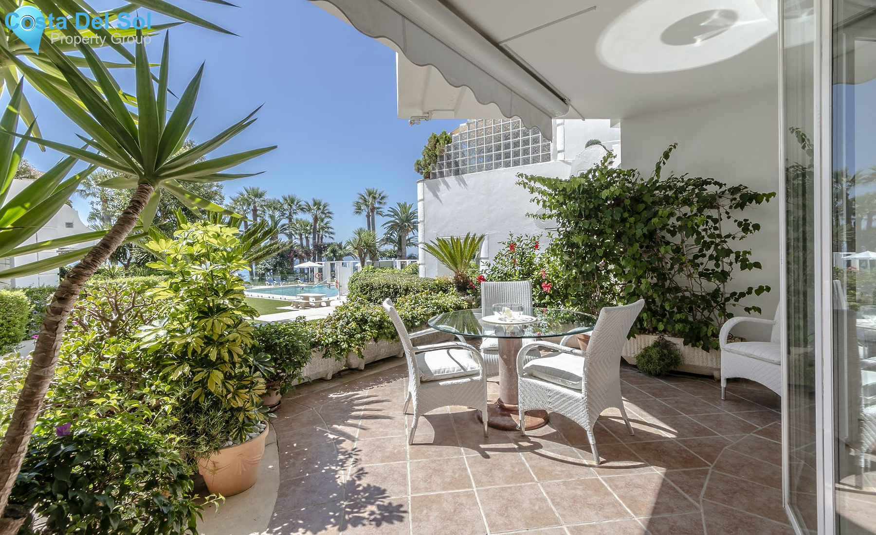 Ground Floor Apartment in New Golden Mile-1143516