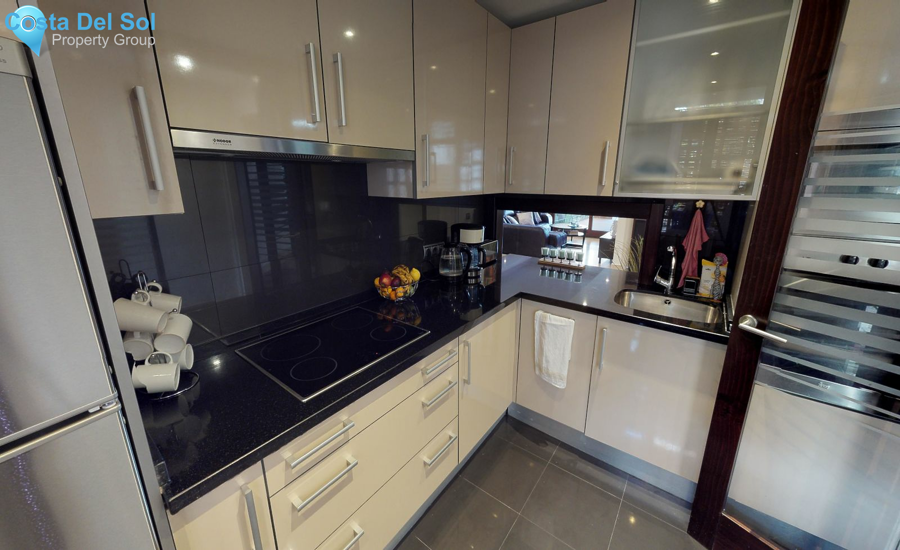 Ground Floor Apartment in New Golden Mile-1212919