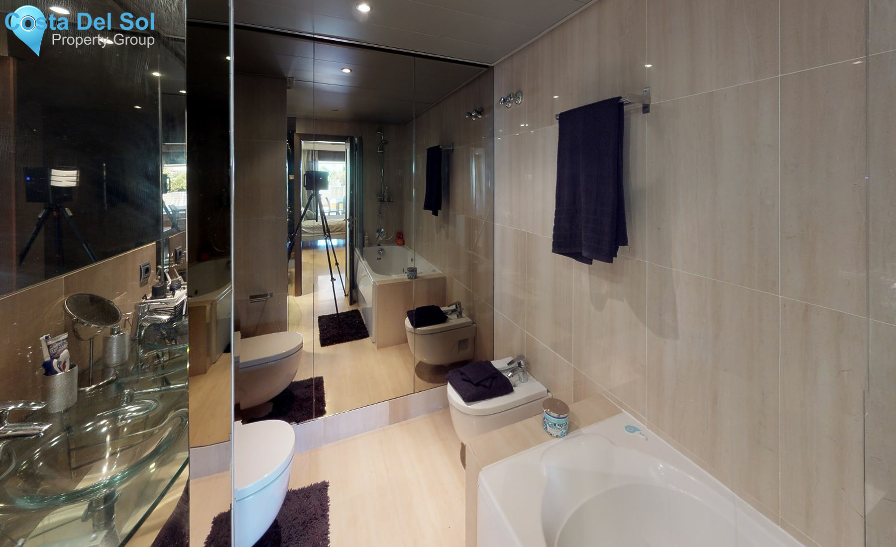 Ground Floor Apartment in New Golden Mile-1212922