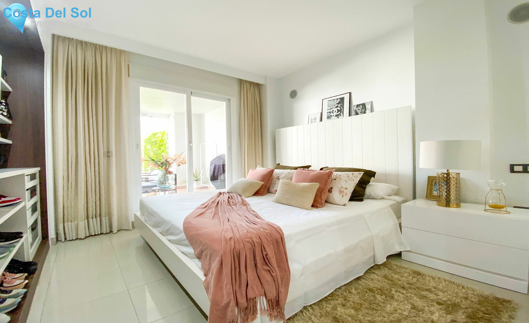 Ground Floor Apartment in New Golden Mile-1430900