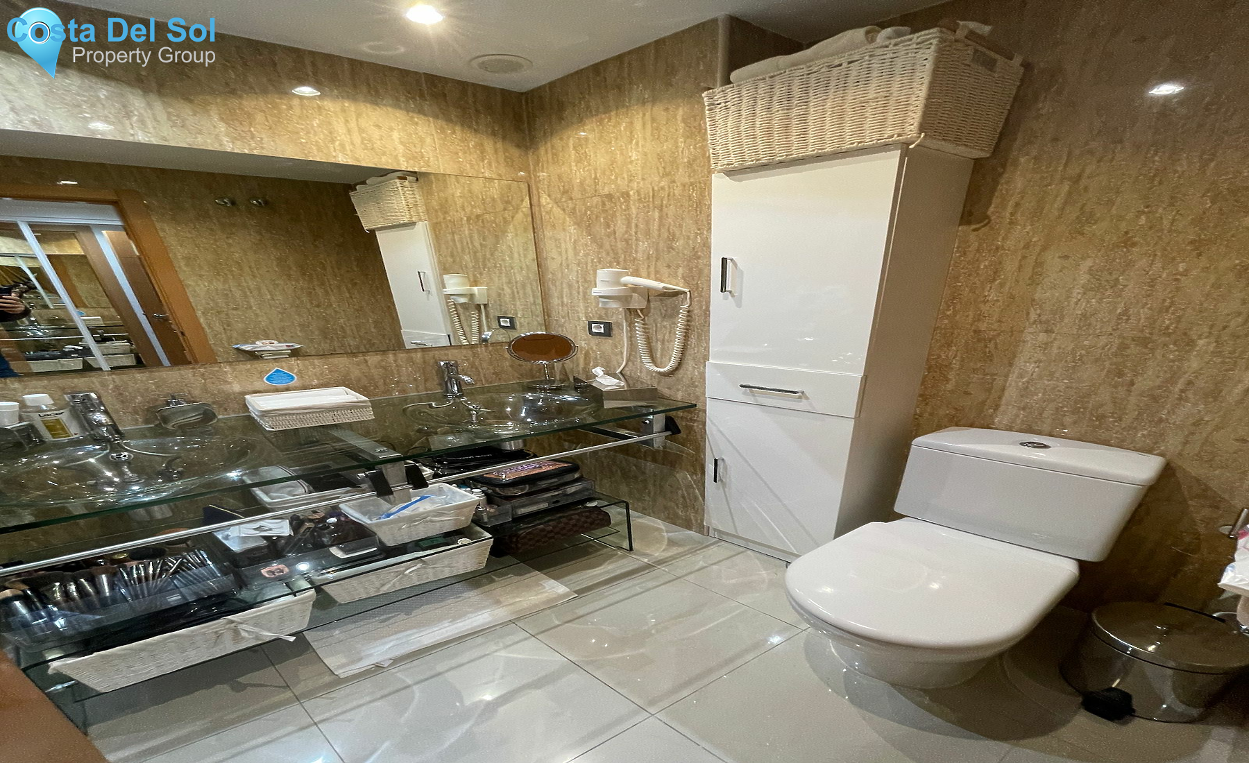 Ground Floor Apartment in New Golden Mile-1430902