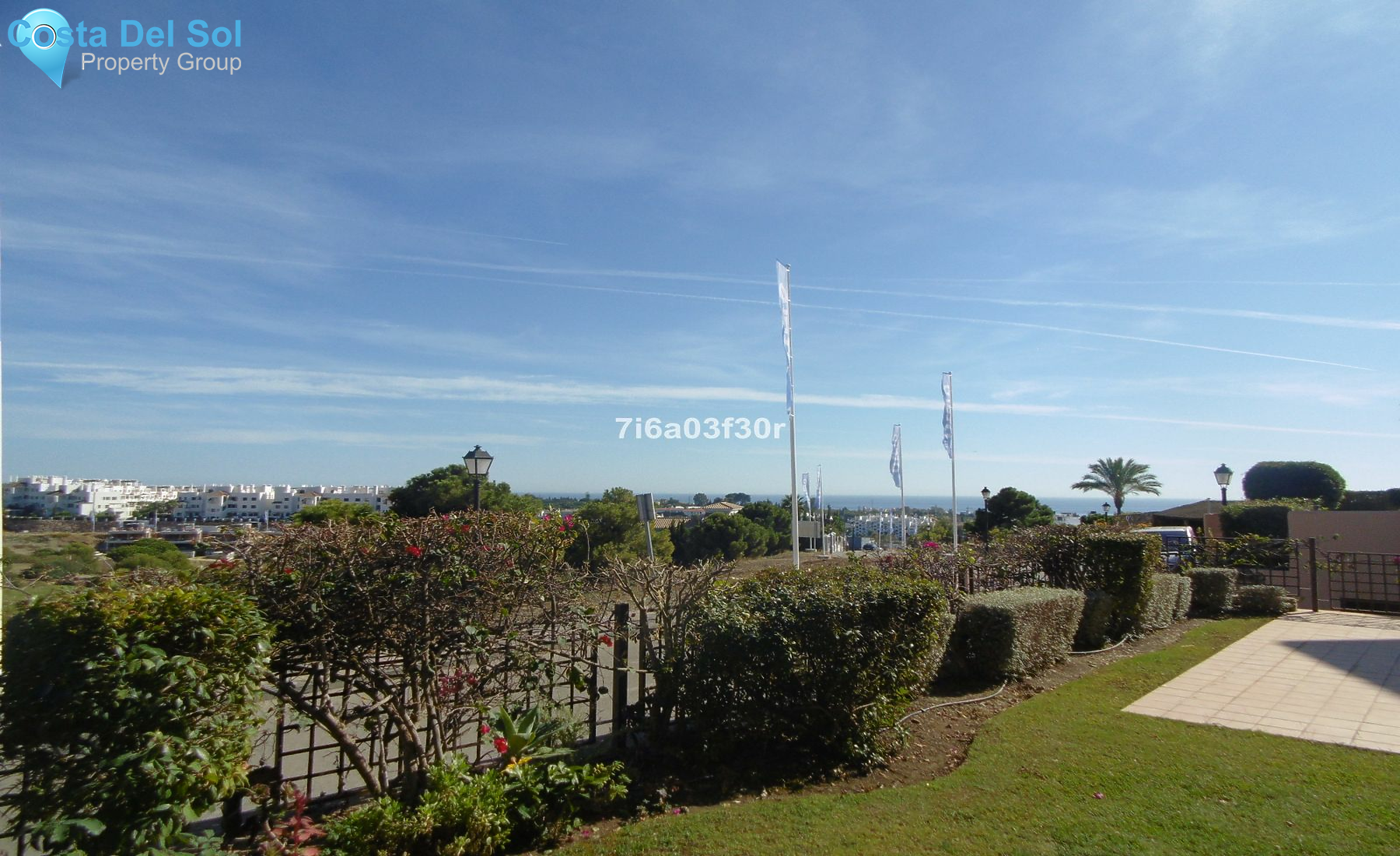 Ground Floor Apartment in Estepona-1516063