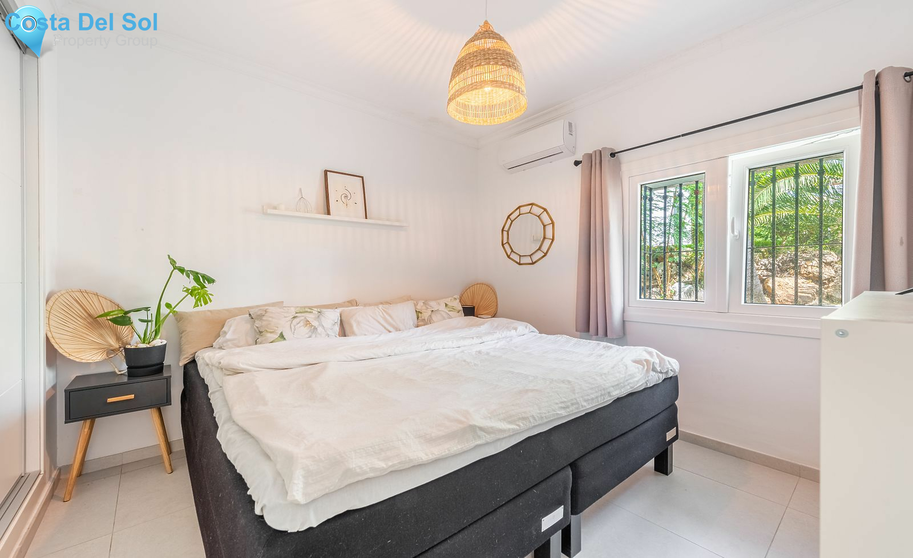 Ground Floor Apartment in New Golden Mile-1531341