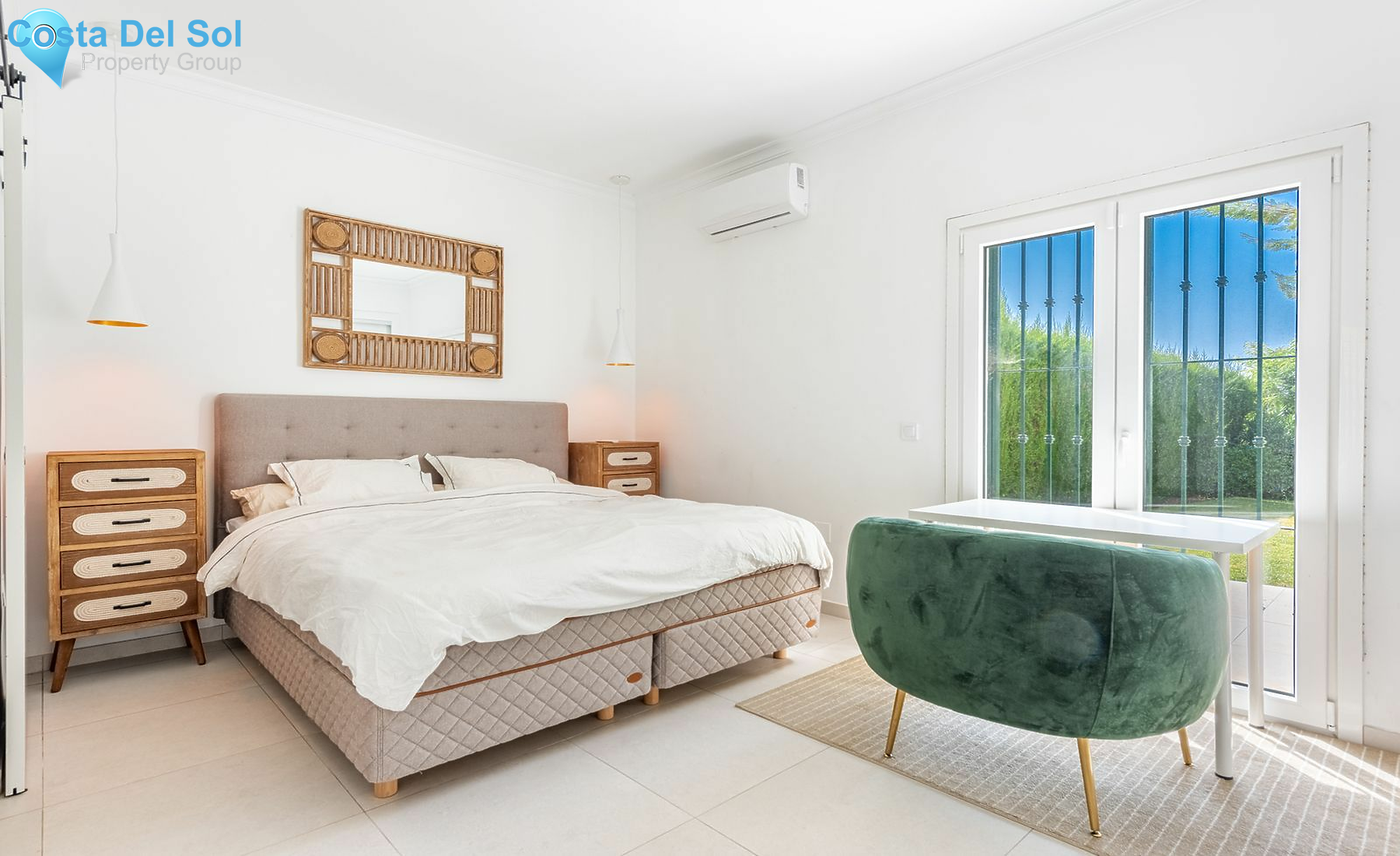 Ground Floor Apartment in New Golden Mile-1531343