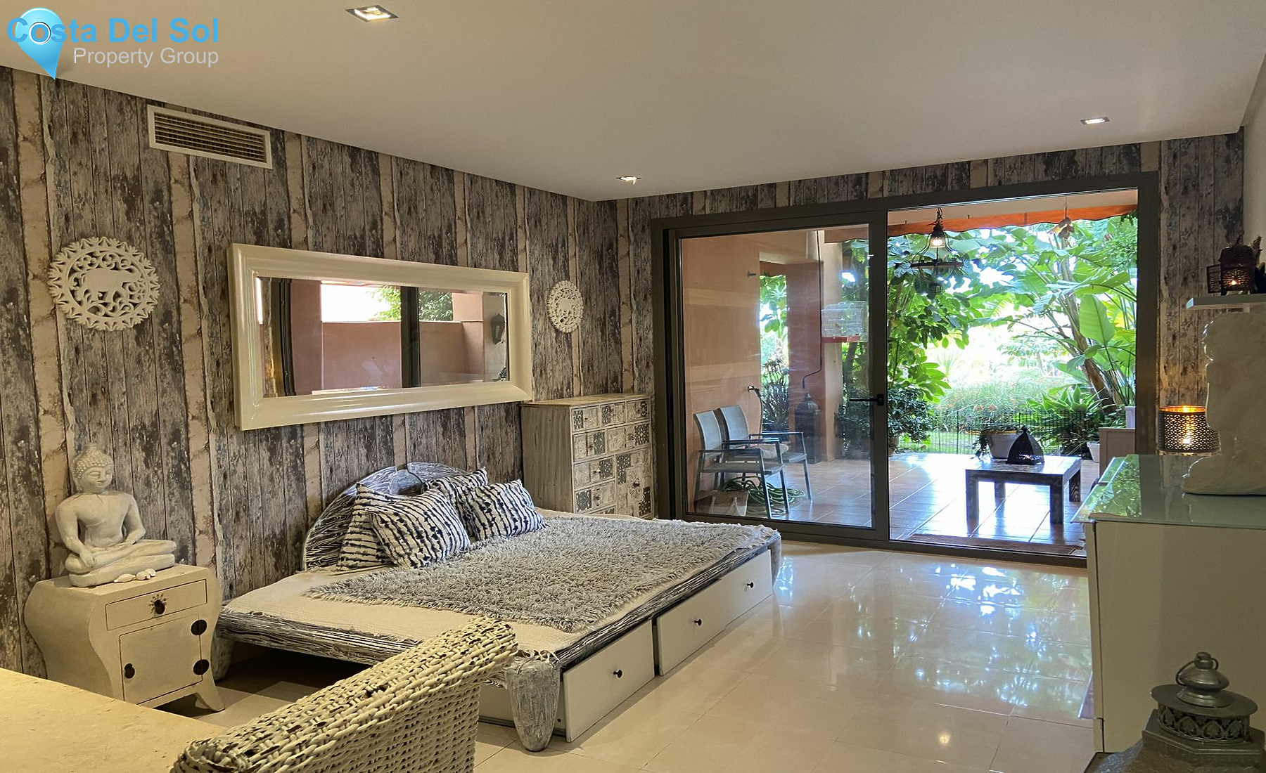Ground Floor Apartment in New Golden Mile