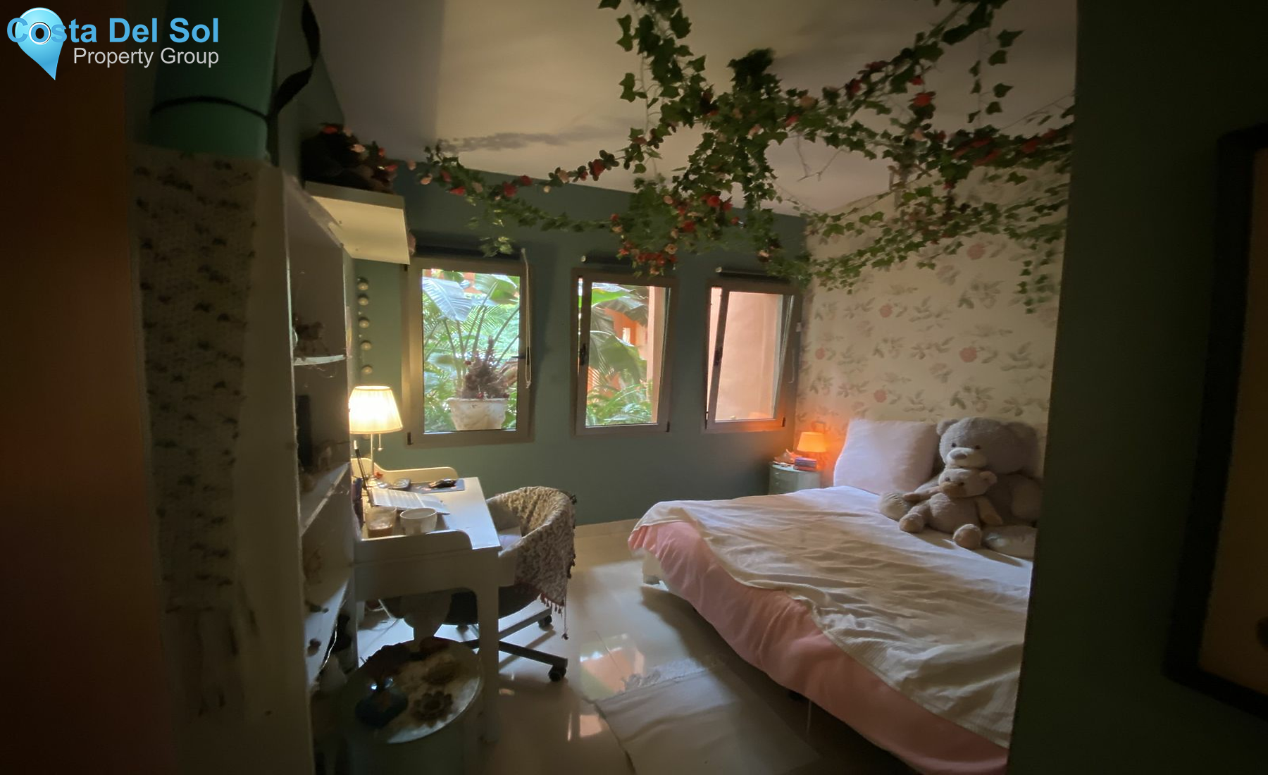Ground Floor Apartment in New Golden Mile-1546713