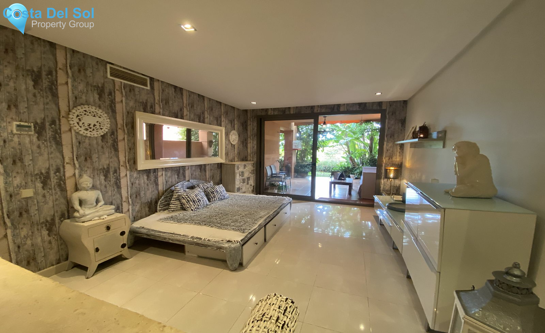 Ground Floor Apartment in New Golden Mile-1546701