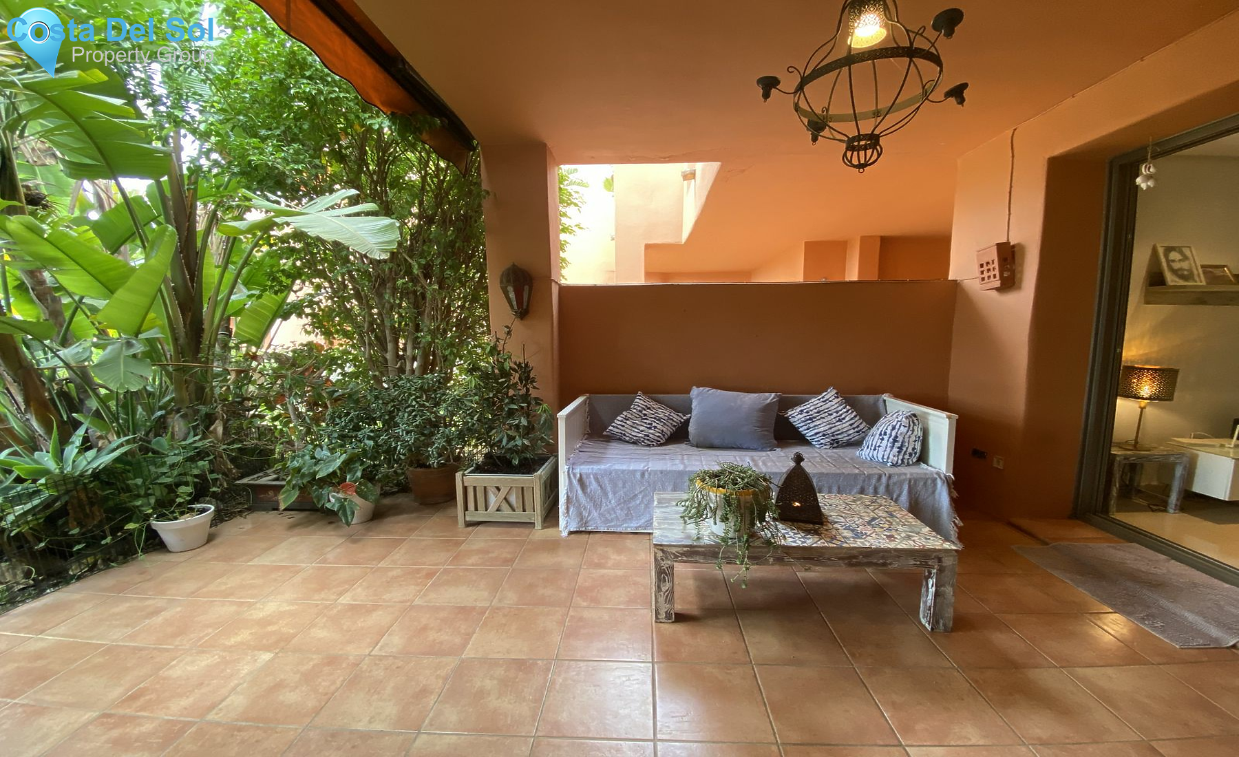 Ground Floor Apartment in New Golden Mile-1546704
