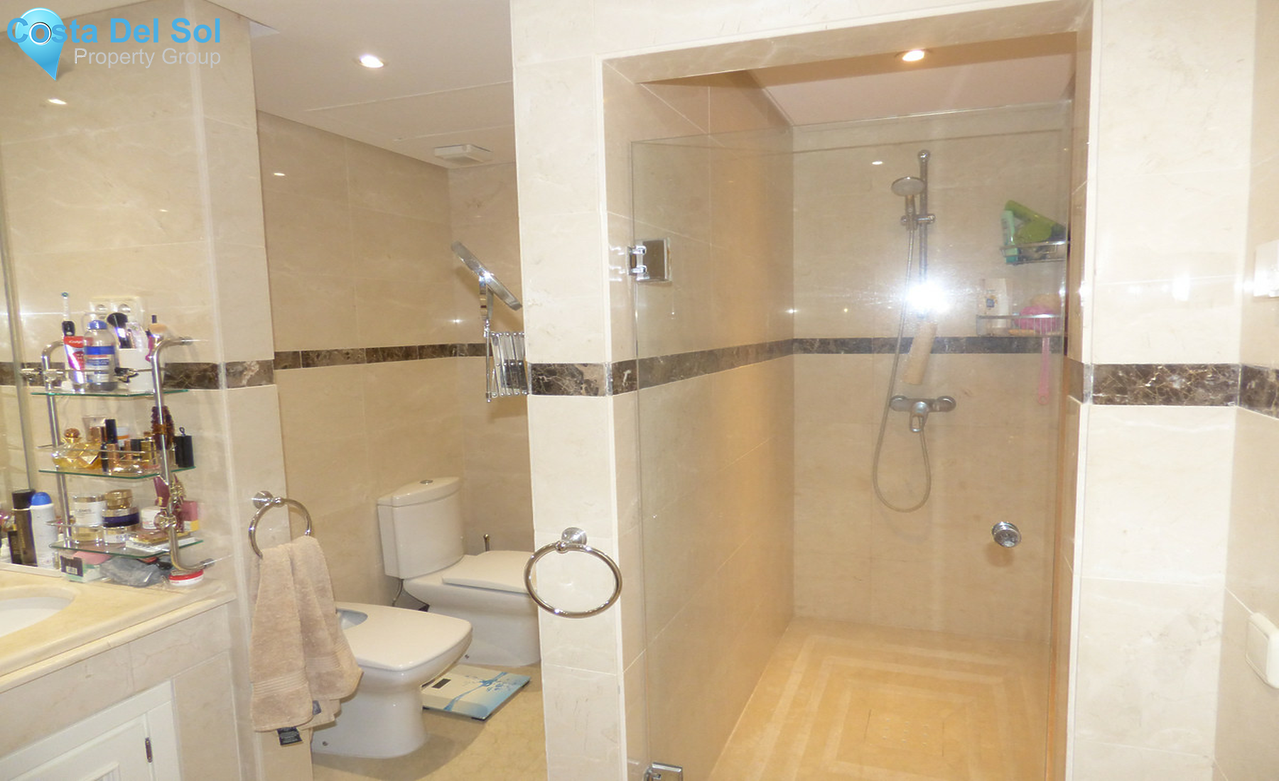 Ground Floor Apartment in Nueva Andalucía-713896