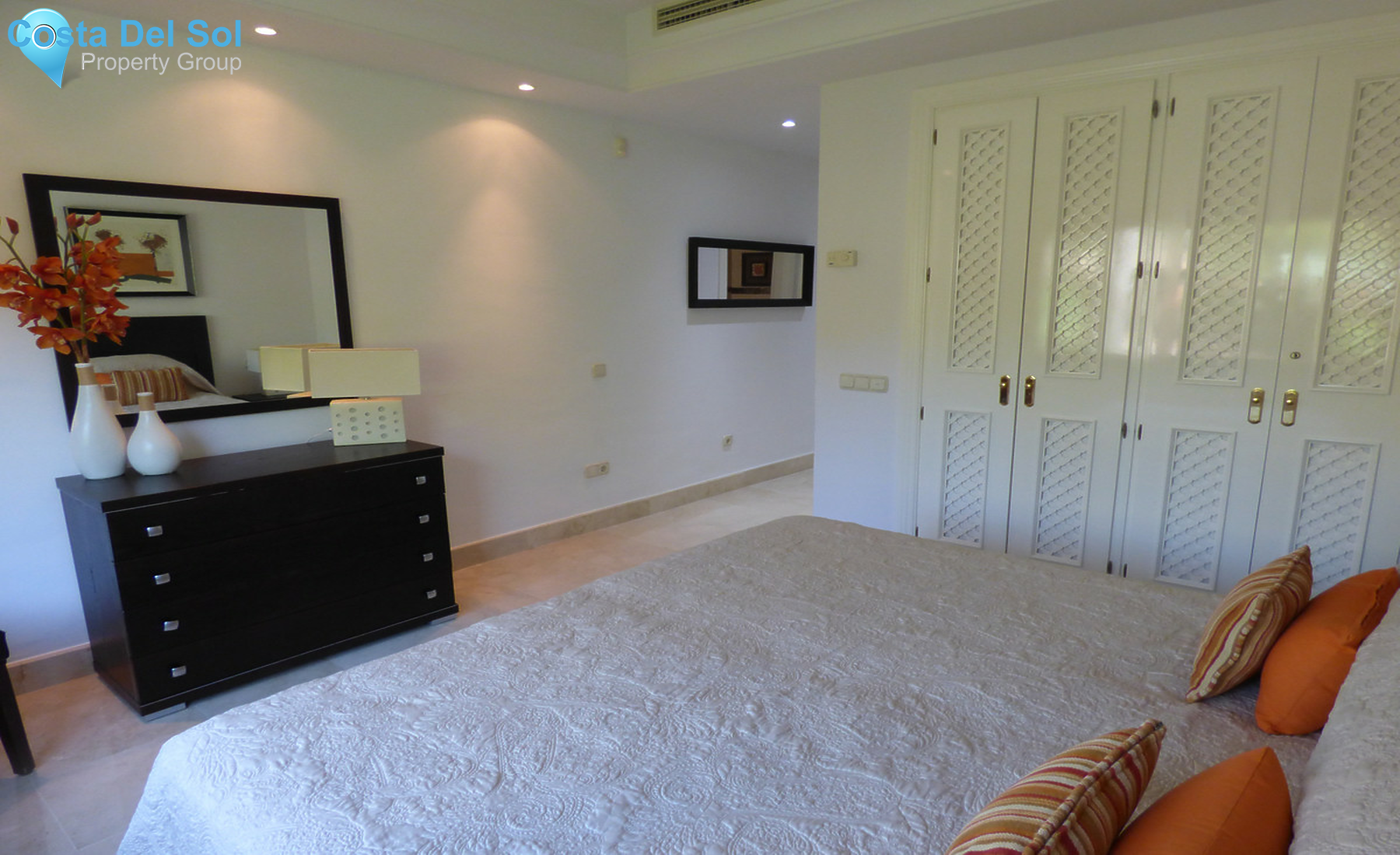 Ground Floor Apartment in Nueva Andalucía-713901