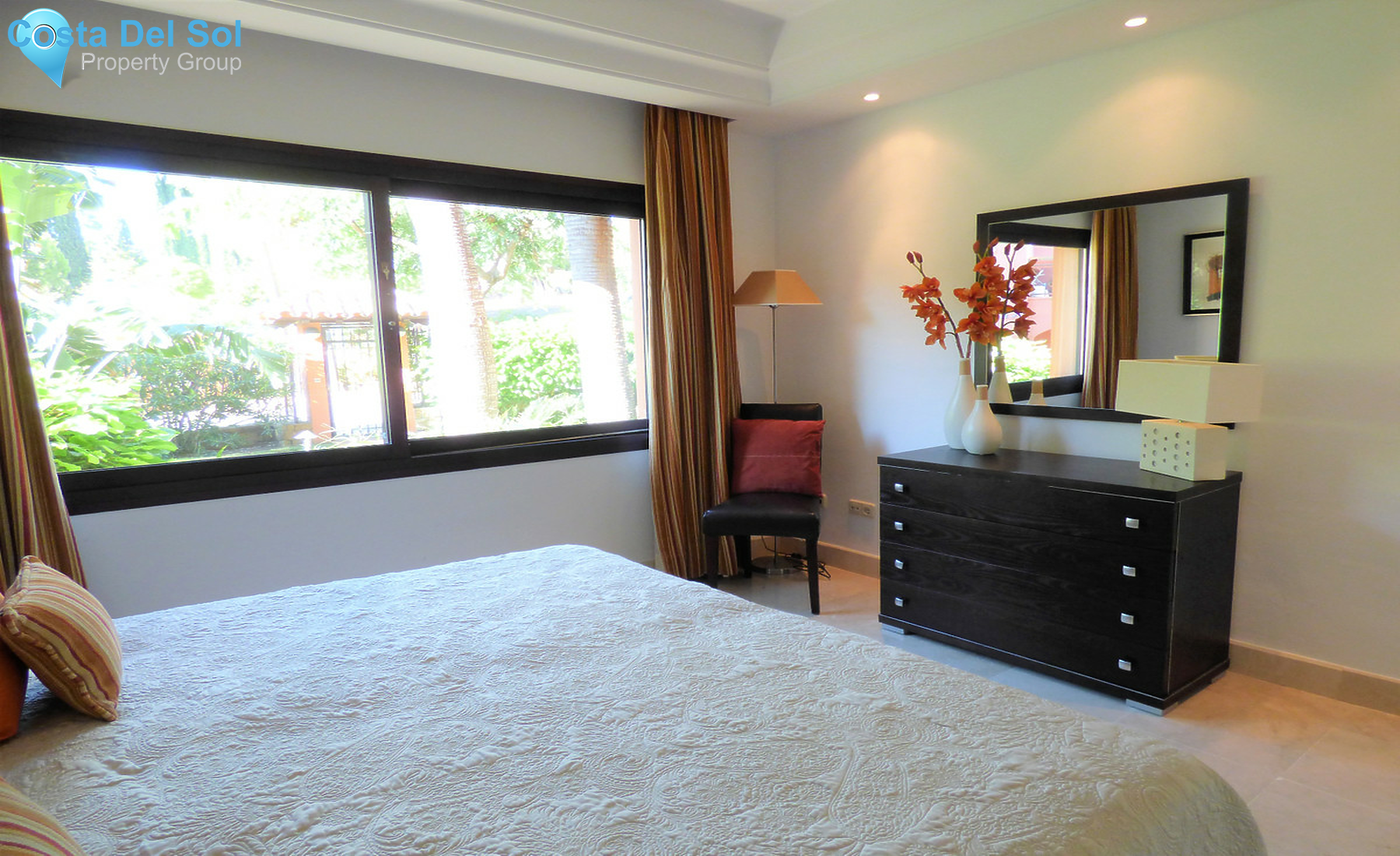 Ground Floor Apartment in Nueva Andalucía-713891