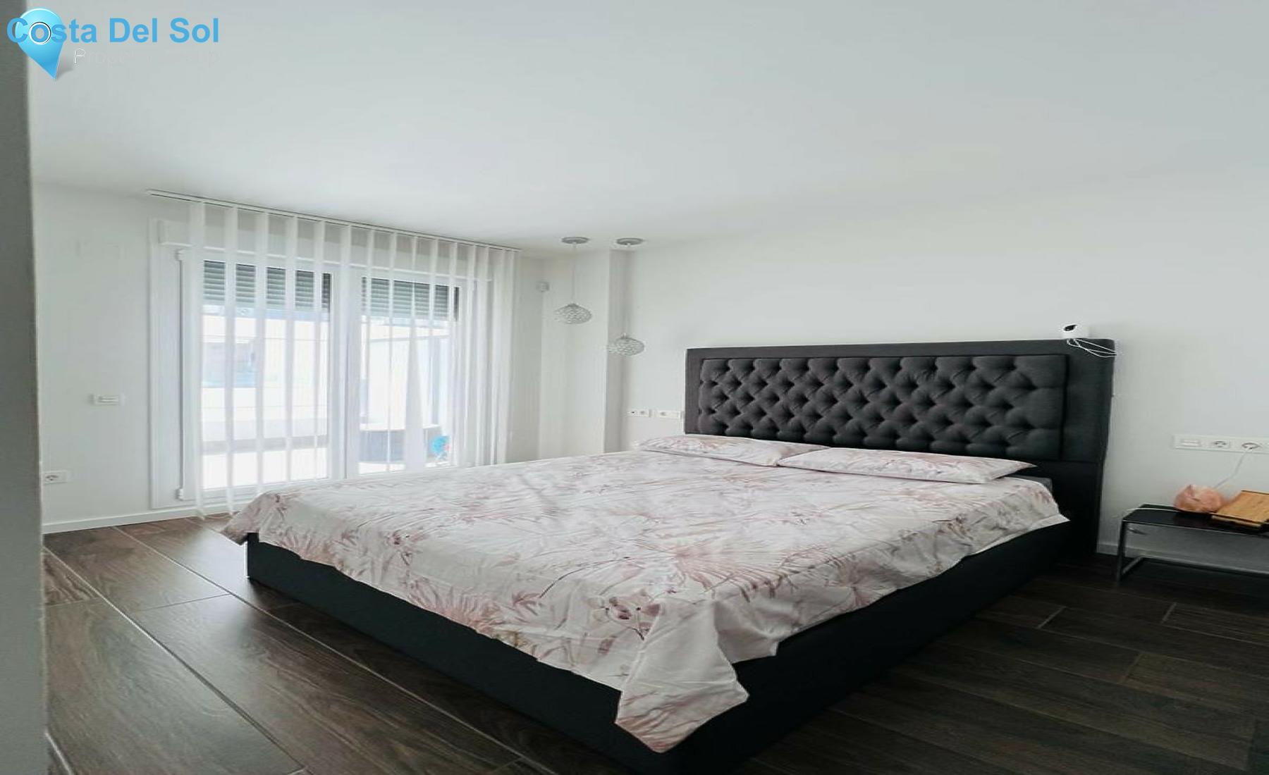 Ground Floor Apartment in Nueva Andalucía-1243167