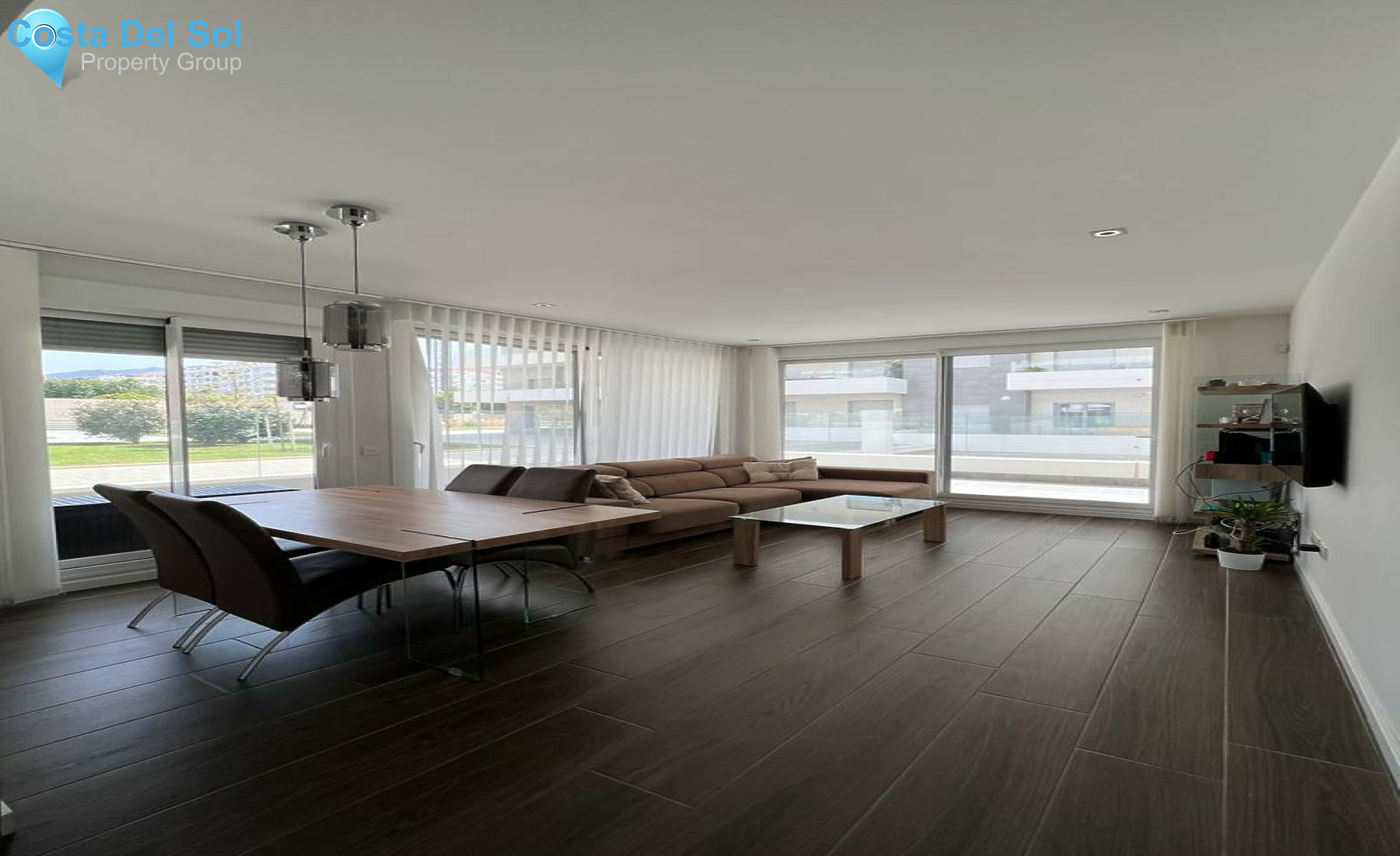 Ground Floor Apartment in Nueva Andalucía-1243170