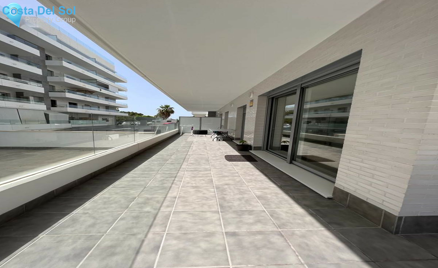 Ground Floor Apartment in Nueva Andalucía-1243158