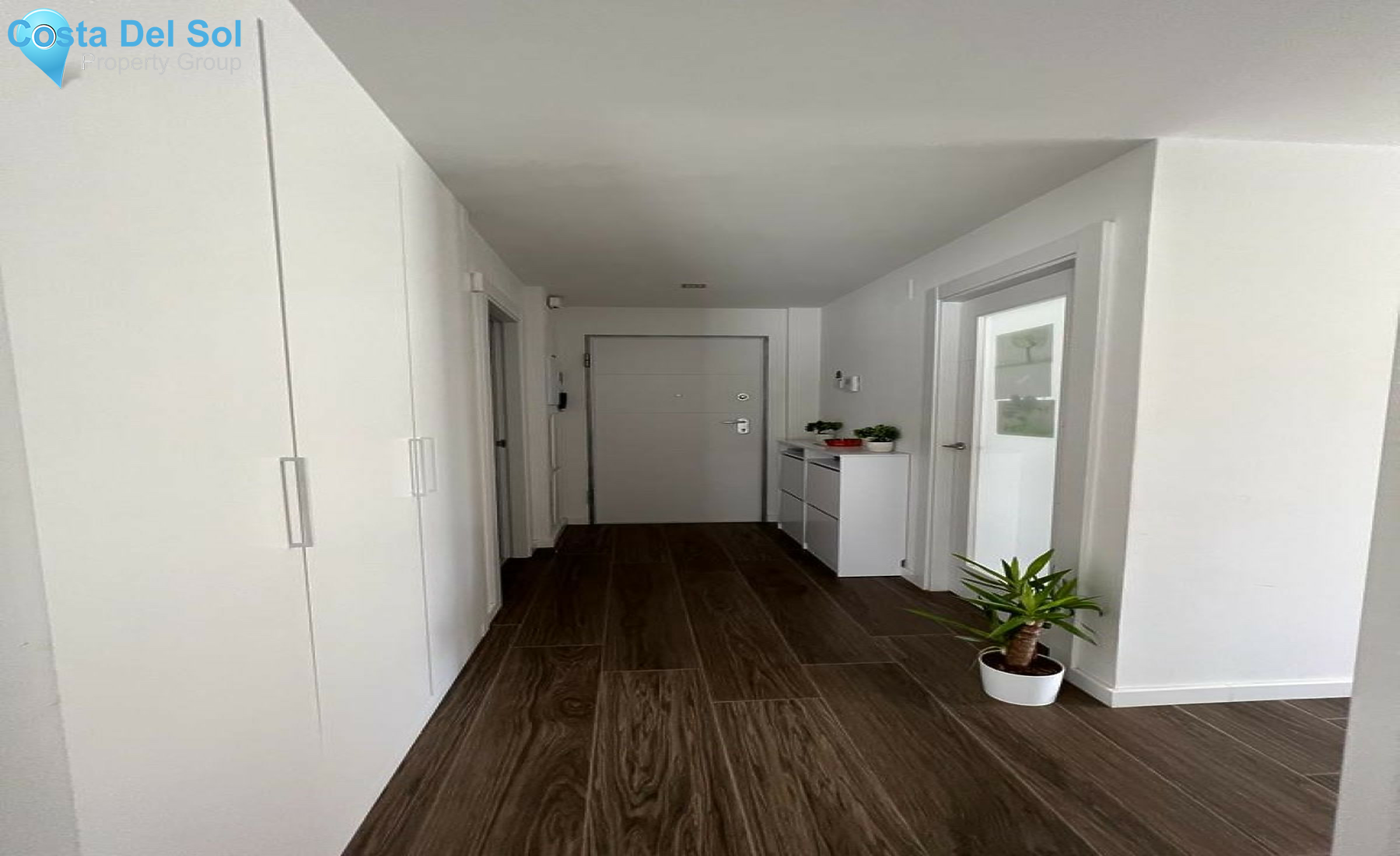 Ground Floor Apartment in Nueva Andalucía-1243163