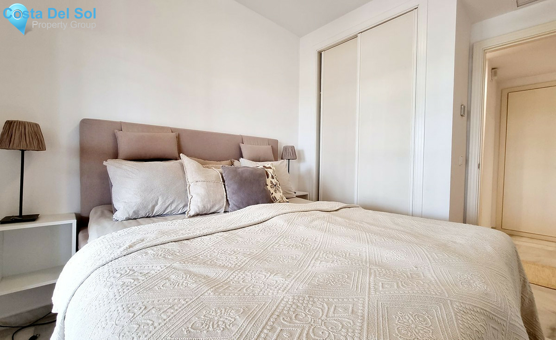 Ground Floor Apartment in Nueva Andalucía-1253683