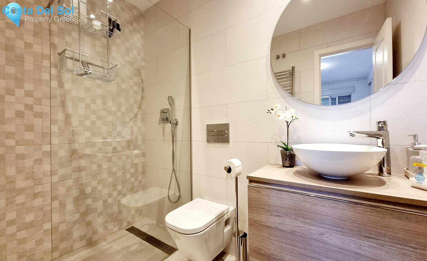 Ground Floor Apartment in Nueva Andalucía-1253688