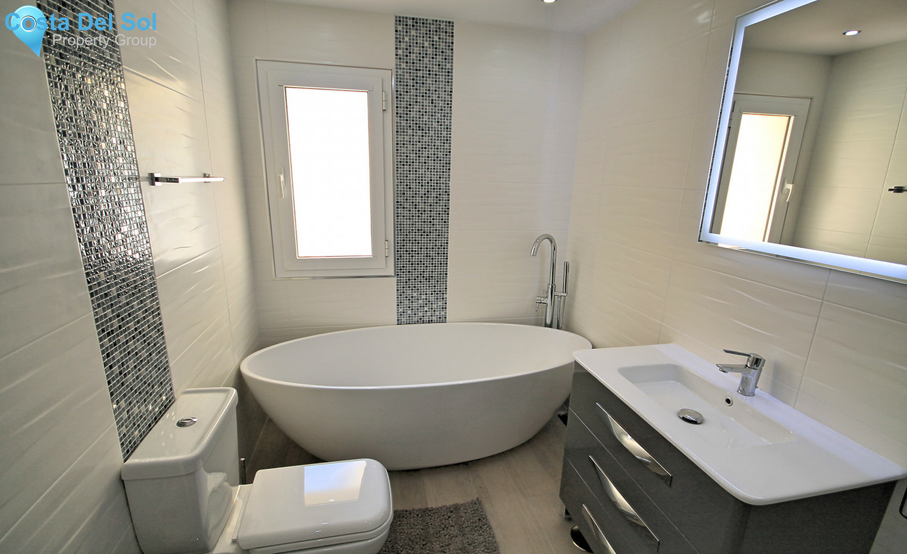 Ground Floor Apartment in Nueva Andalucía-1256509