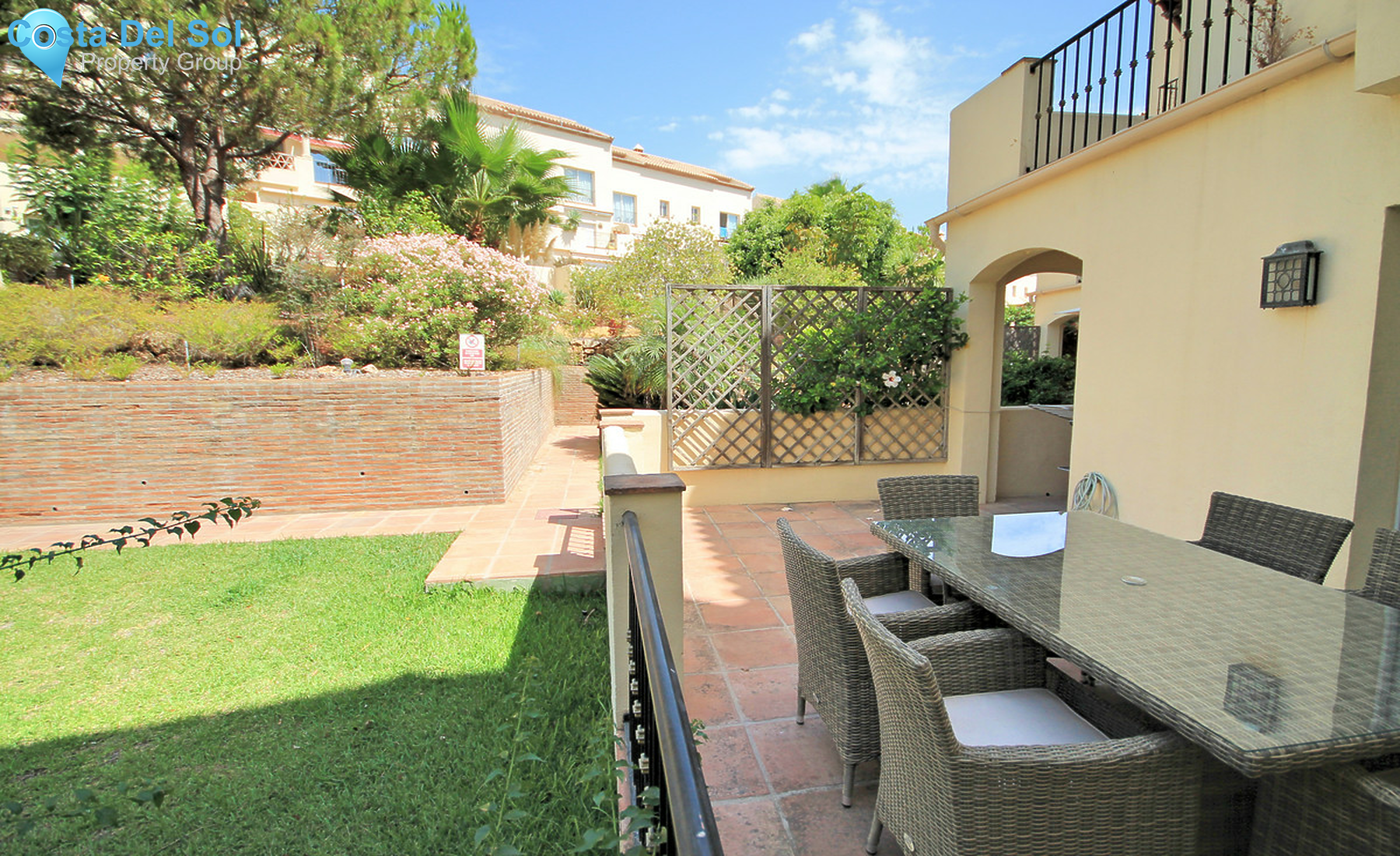 Ground Floor Apartment in Nueva Andalucía-1256508