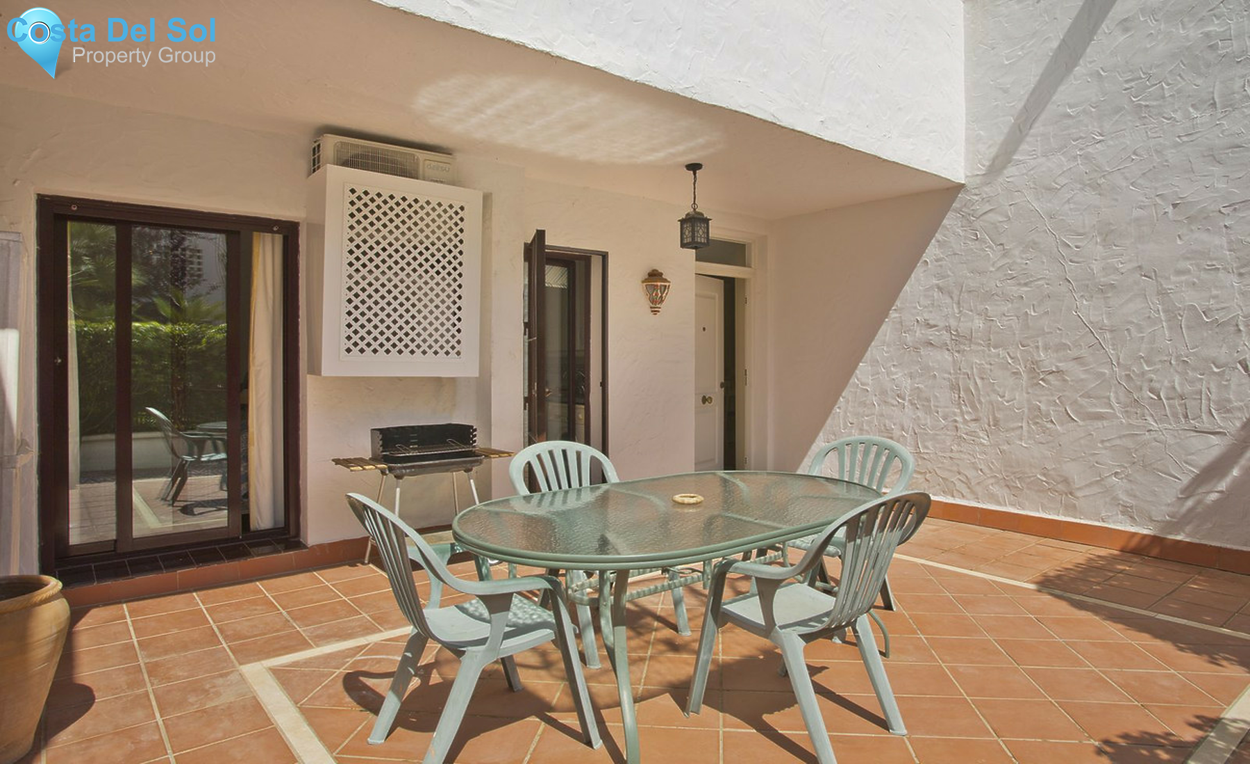 Ground Floor Apartment in Nueva Andalucía-1268846