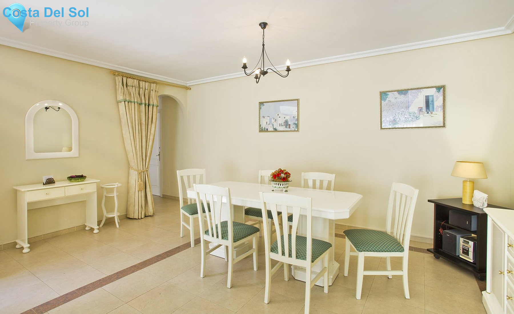 Ground Floor Apartment in Nueva Andalucía-1268855